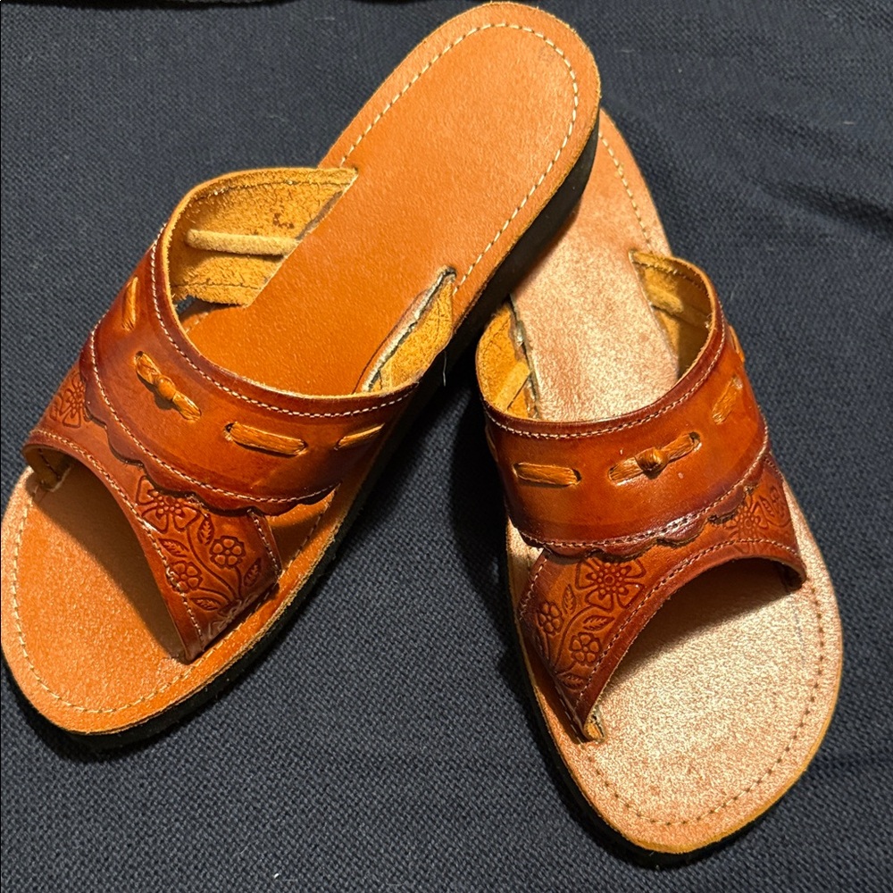 Embroidered Leather Slide Sandals